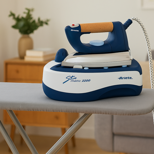 Ariete stiromatic bravo スチームアイロン　イタリア製 Ariete stiromatic bravo スチームアイロンイタリア製