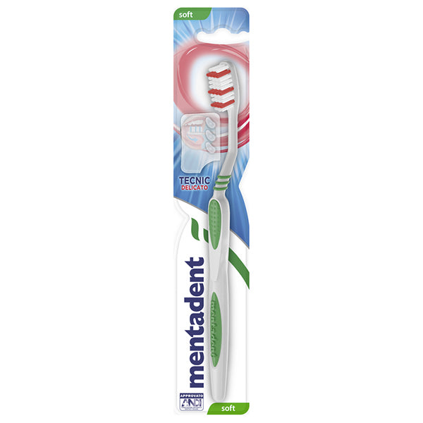 immagine-1-nbr-mentadent-spazzolino-tecnic-soft-ean-8720181226793